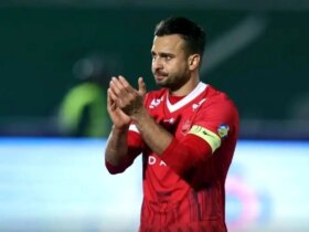 "بگو تقصیر سروش است!"