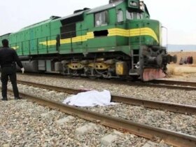 برخورد قطار با عابر پیاده در قم 13 برخورد قطار با عابر پیاده در قم