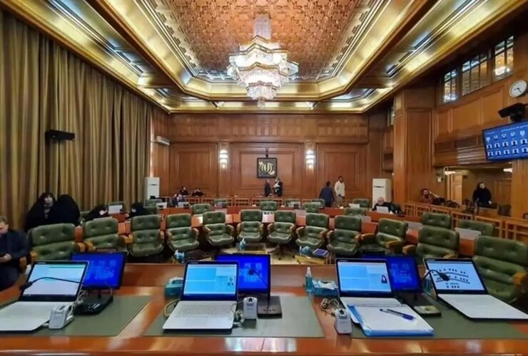 نام‌های معروف از انتخابات شورای شهر تهران رد صلاحیت شدند