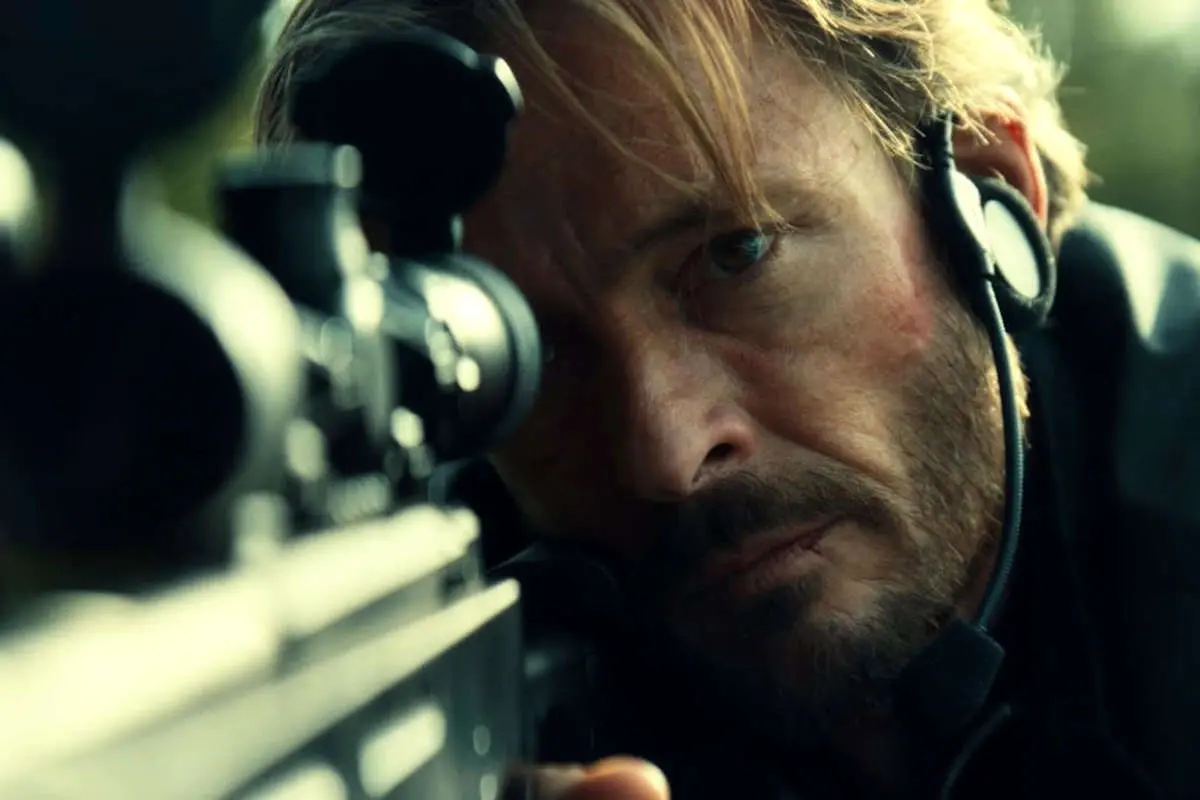 ناآشنا؛ تریلر جاسوسی 6 قسمتی نتفلیکس که این روزها بسیار محبوب شده است 1 ناآشنا؛ تریلر جاسوسی 6 قسمتی نتفلیکس که این روزها بسیار محبوب شده است