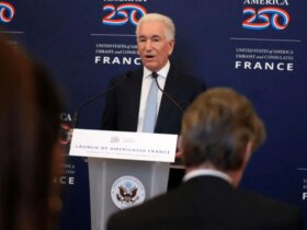 غیبت سفیر آمریکا در وزارت امور خارجه فرانسه 8 غیبت سفیر آمریکا در وزارت امور خارجه فرانسه