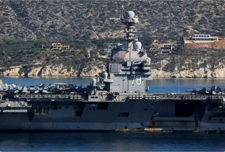 حرکت ناو هواپیمابر جرالد فورد به بندر حیفا اسرائیل