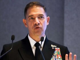 فرمانده سنتکام گزینه های نظامی احتمالی علیه ایران را به ترامپ ارائه می دهد 11 فرمانده سنتکام گزینه های نظامی احتمالی علیه ایران را به ترامپ ارائه می دهد