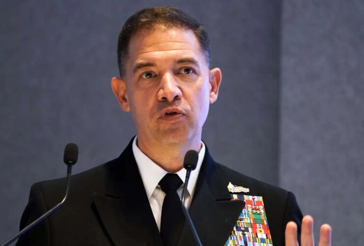 فرمانده سنتکام گزینه های نظامی احتمالی علیه ایران را به ترامپ ارائه می دهد