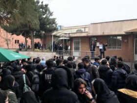 100 درصد کسانی که در آخرین جلسات دانشگاه شریف شرکت کردند انصراف دادند و سهمیه گرفتند 8 100 درصد کسانی که در آخرین جلسات دانشگاه شریف شرکت کردند انصراف دادند و سهمیه گرفتند