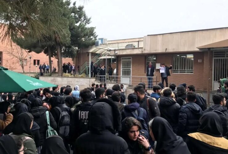 100 درصد کسانی که در آخرین جلسات دانشگاه شریف شرکت کردند انصراف دادند و سهمیه گرفتند