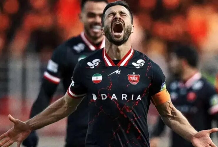 سروش و کاظمیان را ببخش اخراجی ها به لیست پرسپولیس برگشتند!