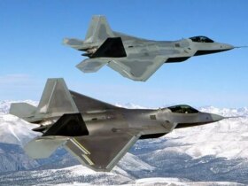 هزینه واقعی پرواز هواپیماهای جنگی آمریکایی 8 جنگجویان آمریکایی