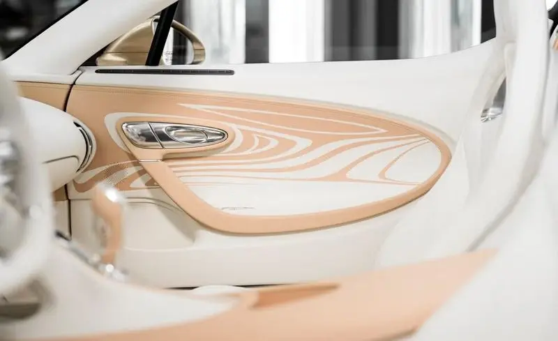 Bugatti Mistral La Perle Rare