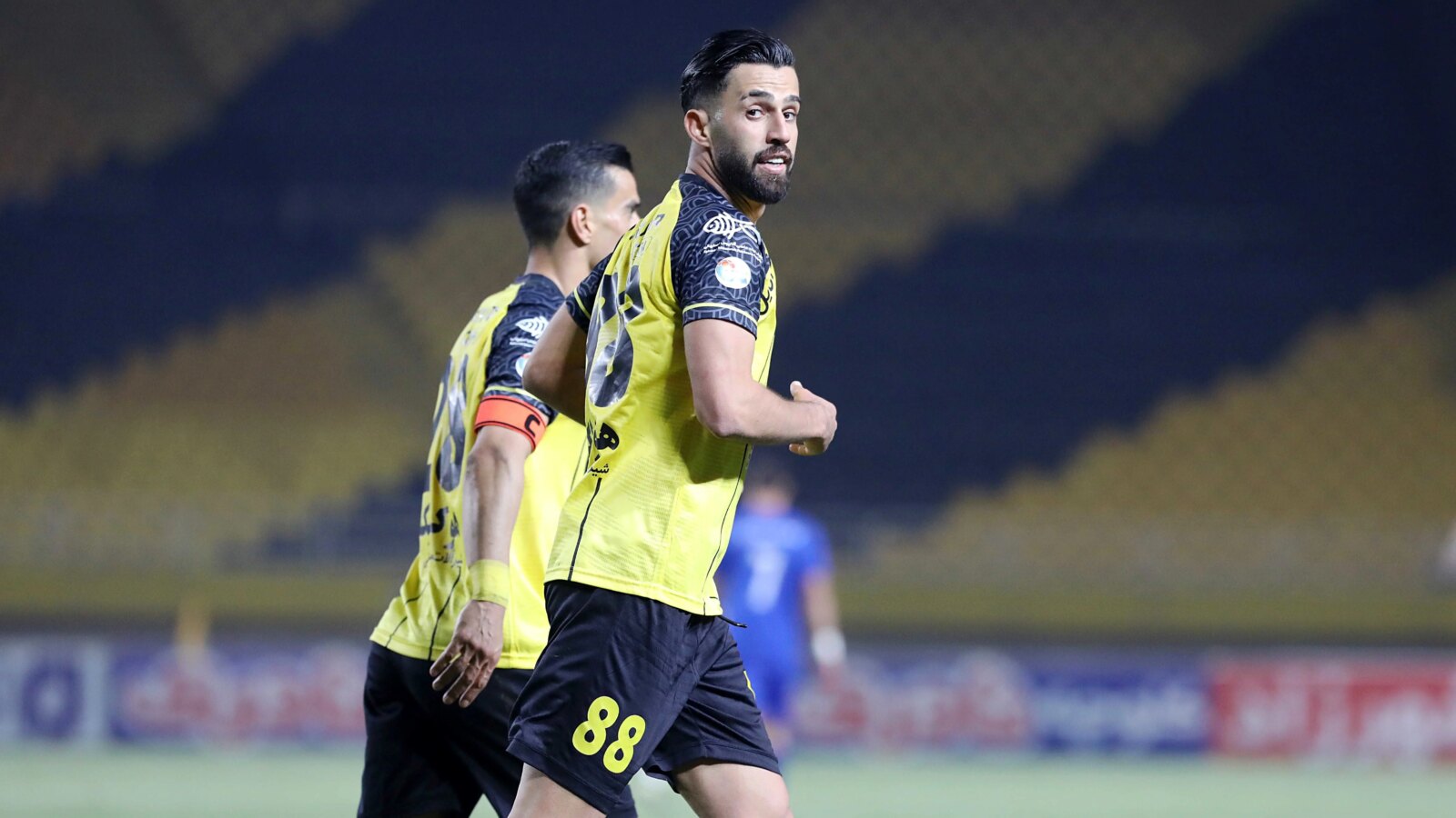 آرش رضوند; بادمن استقلال، سوپرمن سپاهان