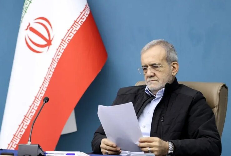 آقای مدزیکیان نهادی نیست که حاضر به کار باشد/ همه معمولی هستند