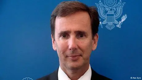 آلن ایر: ایران به هر اقدام نظامی پاسخ سختی خواهد داد