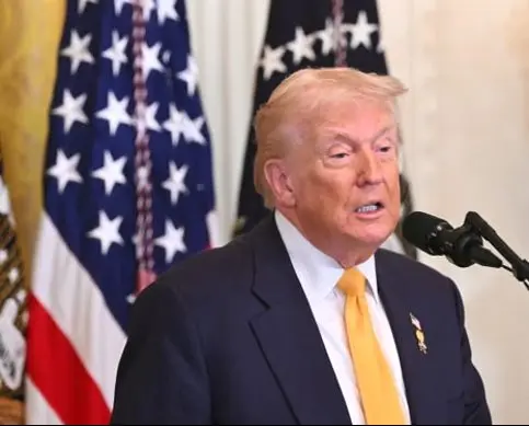 آیا کاخ سفید صحنه داخلی را برای درگیری نظامی با ایران آماده می کند؟ 1 آیا کاخ سفید صحنه داخلی را برای درگیری نظامی با ایران آماده می کند؟