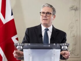 استارمر پس از شوک پرونده "اپستین" در انگلیس عذرخواهی کرد