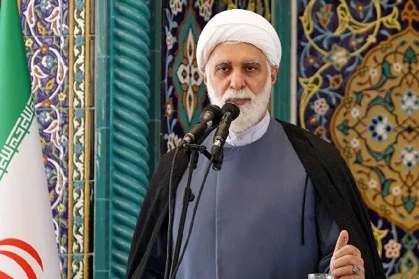 امام جمعه کیش: درآمدهای مالیاتی باید در مناطق تملک شده هزینه شود