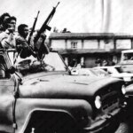 انقلاب 57 با اسلحه پیروز نشد