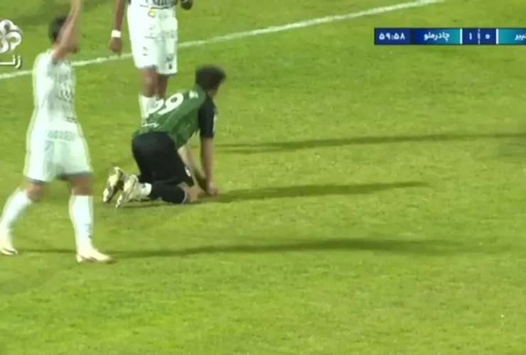 برای دیدن؛ خلاصه بازی خیبر 0 - چادرملو 2