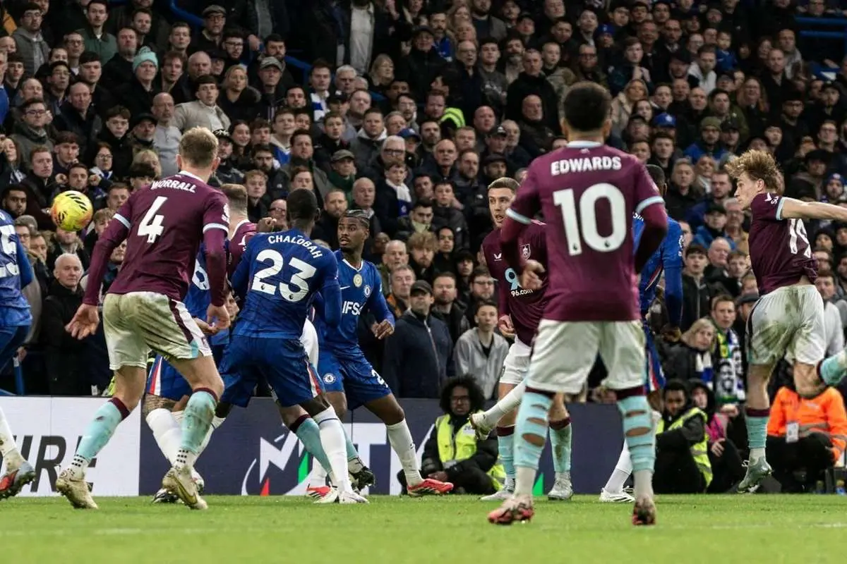 برای دیدن؛ خلاصه بازی چلسی 1 - برنلی 1