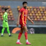 برای صالح و آریا خط و امضا کن. نسخه ای متفاوت از فولاد رامن