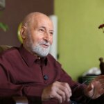 بهزاد نبوی: دولت اصلاح طلبی را رقیب نبیند/ ما هرگز نگفتیم که پزشکان برای بهبود وضعیت اقتصادی آمده اند.