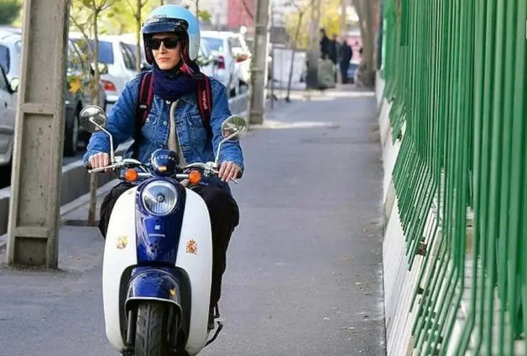 بیمه اجباری رانندگان زن موتورسیکلت
