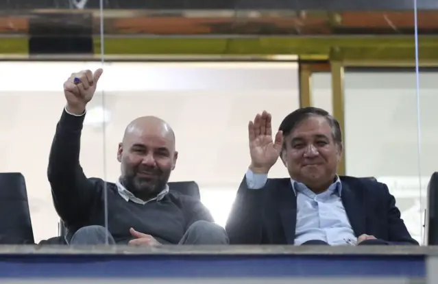 تصویر مشابه نشانه سهراب بعد از برد استقلال 6 بختیاری زاده