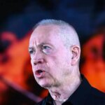 تل آویو شهروند خود را به جاسوسی علیه گالانت متهم می کند