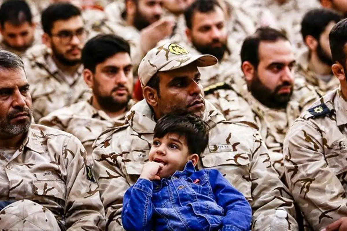 جزئیات قوانین جدید معافیت سربازی/ این افراد فقط تا پایان سال فرصت دارند از معافیت بهره مند شوند. 