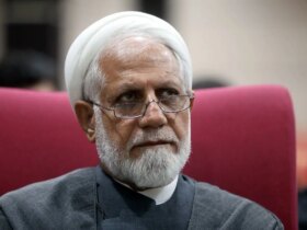 خیلی زود است که نسبت به مذاکرات خوش بین باشیم یا بدبین باشیم