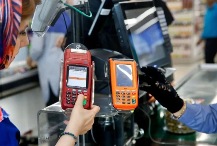 در صورت عدم تحویل کالا کسر 5000 تومان از فاکتور تخلف محسوب می شود.