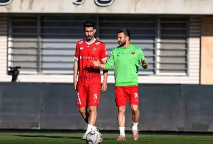 دردسر بزرگ عثمر; 5 بازیکن پرسپولیس بازی با ذوب آهن را از دست دادند 22 دردسر بزرگ عثمر; 5 بازیکن پرسپولیس بازی با ذوب آهن را از دست دادند