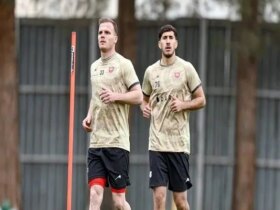 دو بازیکن خارجی پرسپولیس در دیدار مقابل ذوب آهن شکست خوردند 8 دو بازیکن خارجی پرسپولیس در دیدار مقابل ذوب آهن شکست خوردند