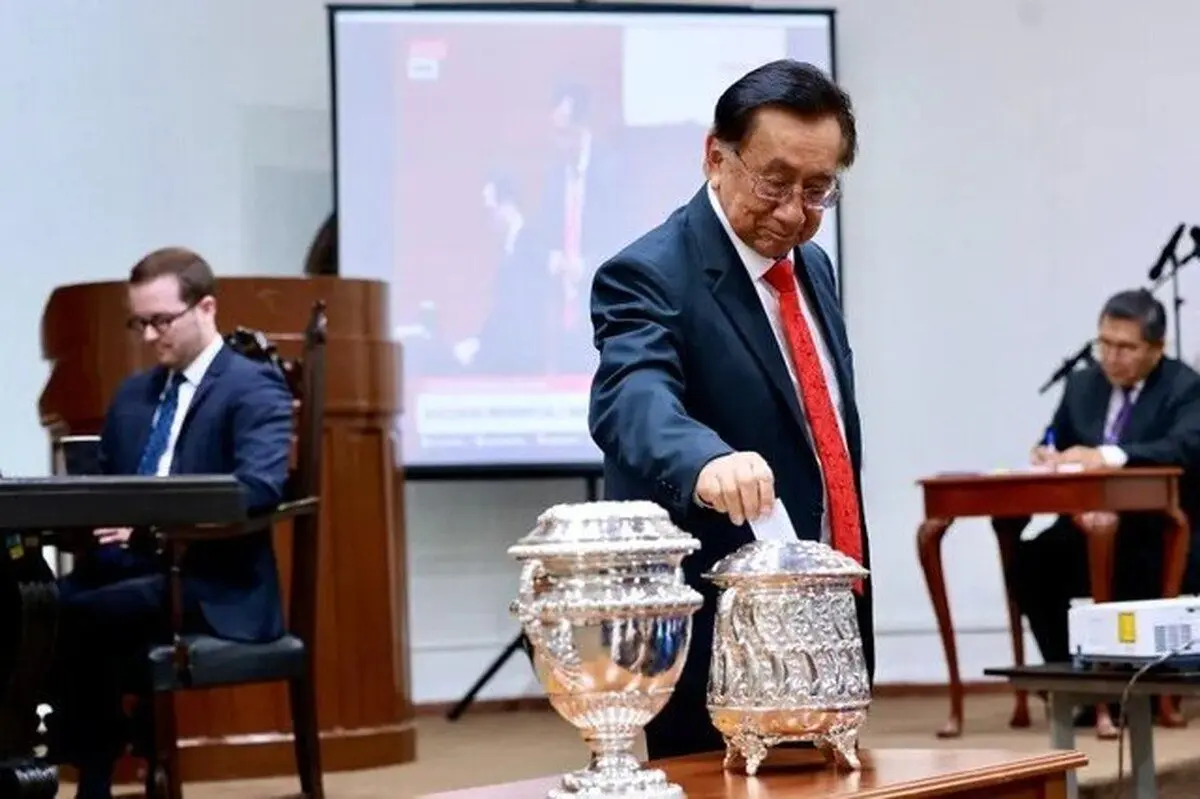 رئیس جمهور پرو برای نهمین بار در یک دهه گذشته تغییر کرد