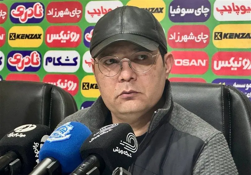 ربیعی: خطای پنالتی روی اسماعیلی فر