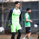 روزهای بد مرد پرسپولیسی که کم اشتباه کرد; "پیام" به همان رنگ هم تیمی ها تغییر کرد