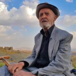 ریزعلی خواجوی; قهرمان زنده عشق است!