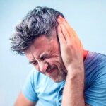 زندگی با وزوز گوش؛ وقتی گوش ها مدام زنگ می زنند!