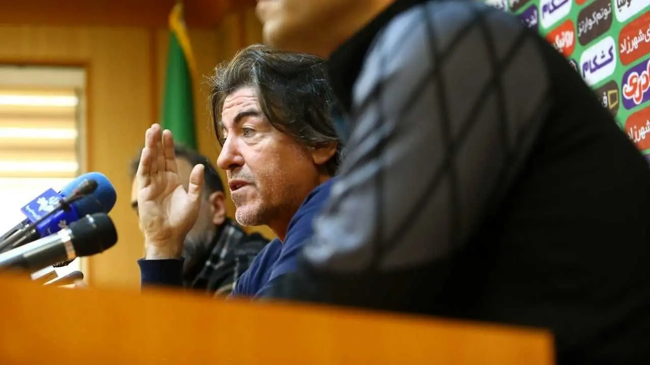 ساپینتو؛ گلایه از زمین و زمان و حاکمان استقلال!