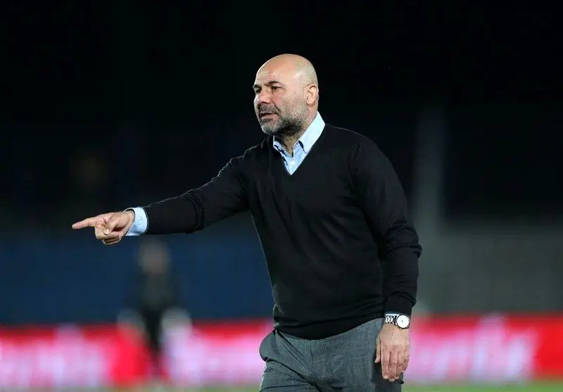 سهراب پس از برنده شدن در فجرسپاسی: برای من داستان های ساختگی ساختند