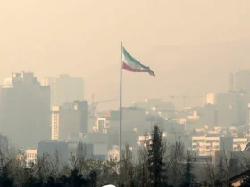 شاخص آلودگی هوای تهران امروز شنبه 25 بهمن/ نقاط قرمز روی نقشه آلودگی قابل توجه است