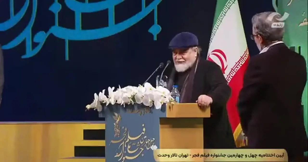 شوخی نیا شریفینی با دبیر جشنواره; شاه سواری چه خانواده ای است! این یعنی سوار شاه!