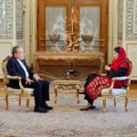 عراقچی: اگر آمریکا حمله کند، پایگاه هایش در منطقه هدف مشروع خواهد بود