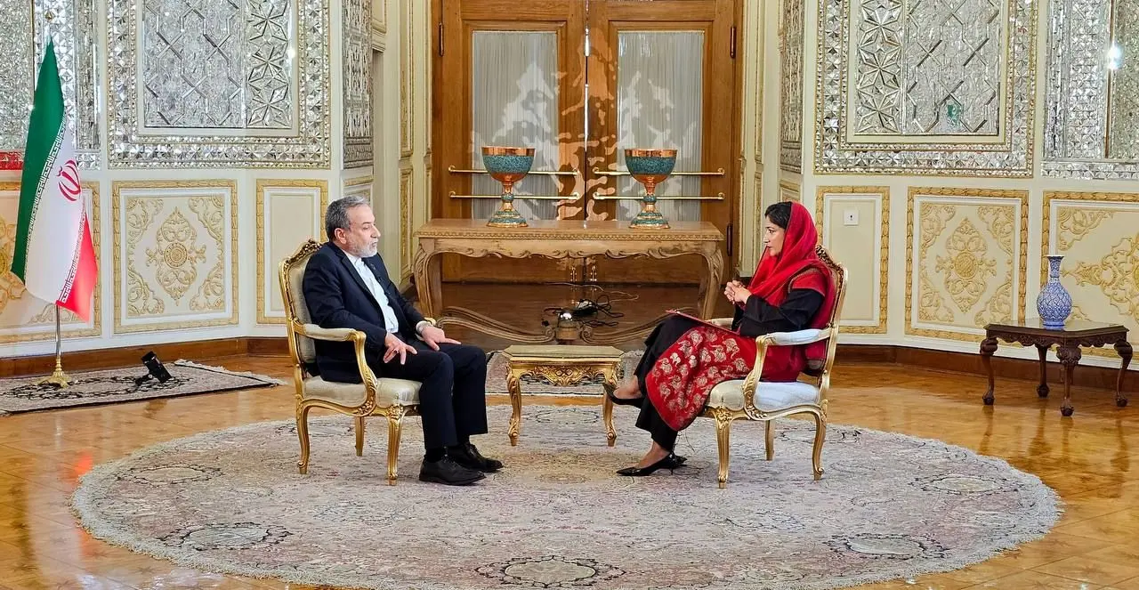 عراقچی: اگر آمریکا حمله کند، پایگاه هایش در منطقه هدف مشروع خواهد بود 1 عراقچی: اگر آمریکا حمله کند، پایگاه هایش در منطقه هدف مشروع خواهد بود