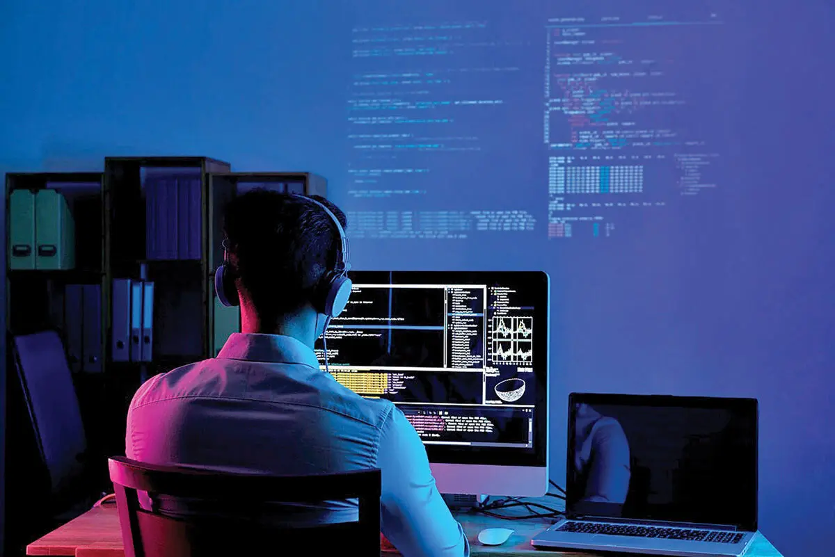 فریلنسرها چگونه نان خود را بریدند؟ 1 فریلنسرها چگونه نان خود را بریدند؟