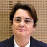 مدیر لوور پس از سرقت قرن استعفا داد