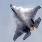 مربی سابق اف-35 آمریکایی به اتهام همکاری با چین دستگیر شد