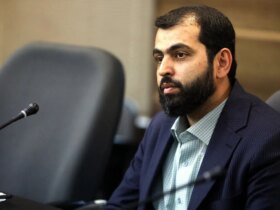 نجابت: ما یک چشم به میز مذاکره داریم و چشم دیگر ما به ماشه موشک