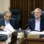 نفوذ و قدرت لاریجانی در مذاکرات بیشتر از عراقچی است