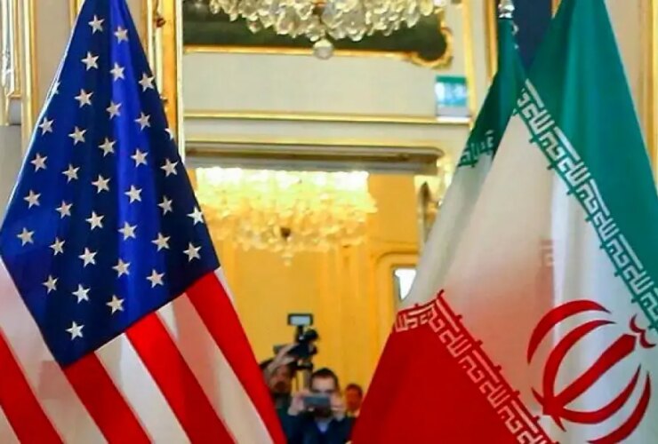 نگاه به مذاکرات ایران و آمریکا فرج است/از این ستون به آن ستون 38 نگاه به مذاکرات ایران و آمریکا فرج است/از این ستون به آن ستون