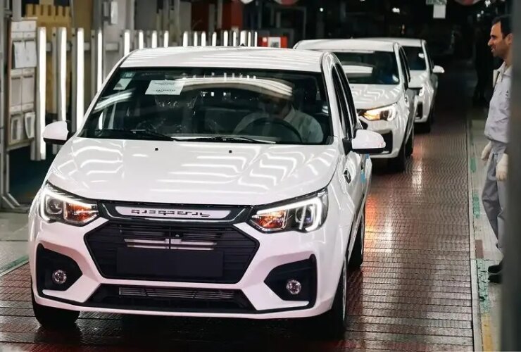 هزینه ال 90 ایرانی معادل تویوتا کرولا!